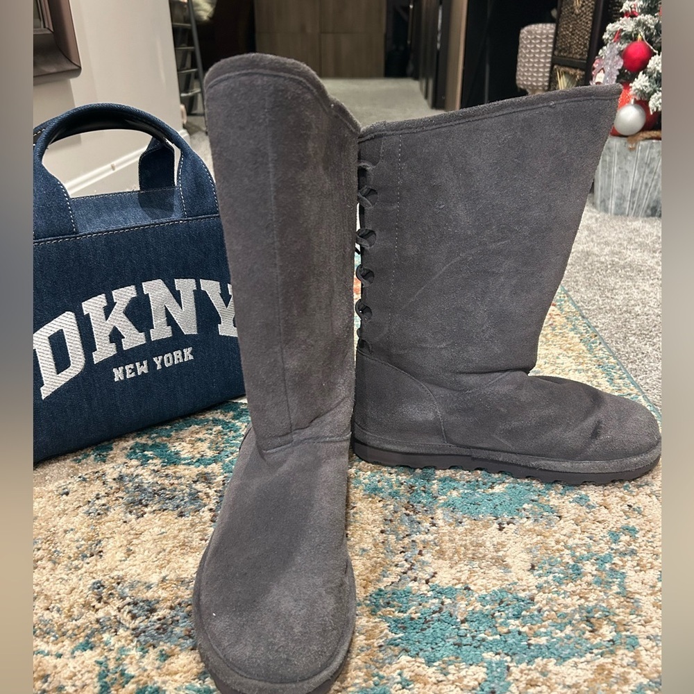 ✨BearPaw Suede Shearling Gray Boots - Picture 6 of 11